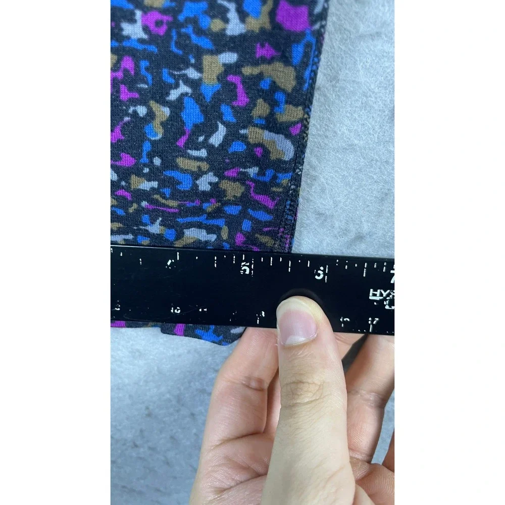 Nike Legend Tight Fit Leggings Womens S Blue Purple New Abstract Print Cropped
